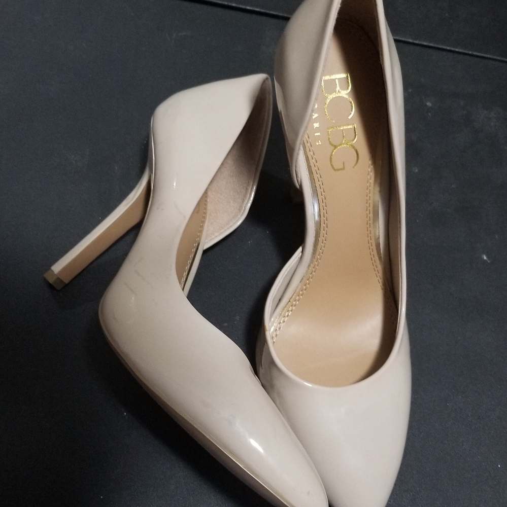 BCBG Paris Nude Heels size 39